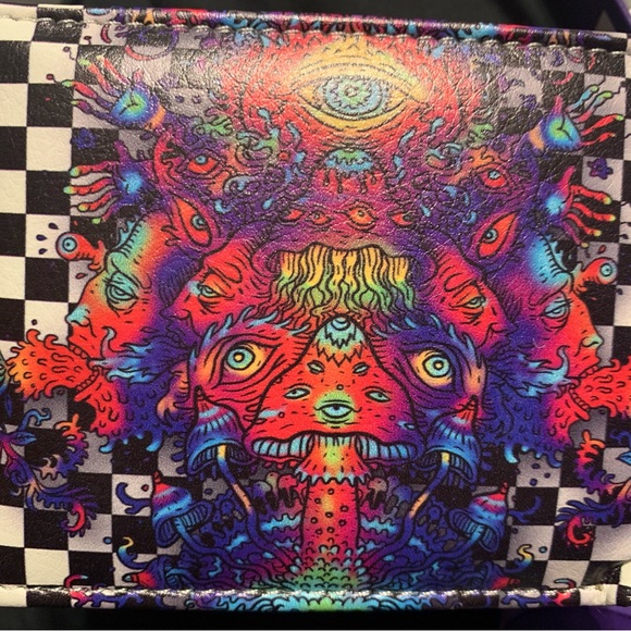 Vegan leather Psychedelic Mushroom Wallet NIB - Picture 2 of 5